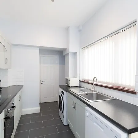 Northwood Park East Apartment Stoke-on-Trent Exterior photo